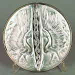 Art Nouveau hand mirror, ‘Deux Oiseaux’ (two birds), by Lalique