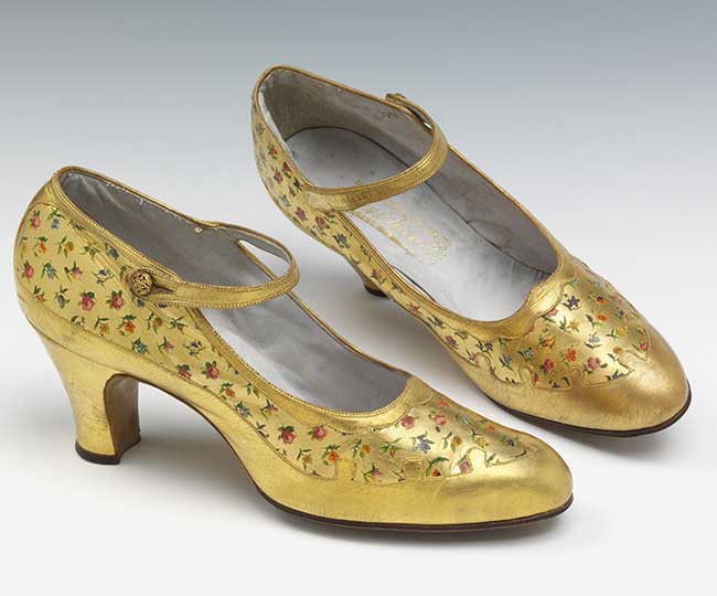1920s female shoes